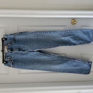 Women's Levi's Relaxed Tapered 550 jeans. 8 Long. Blue